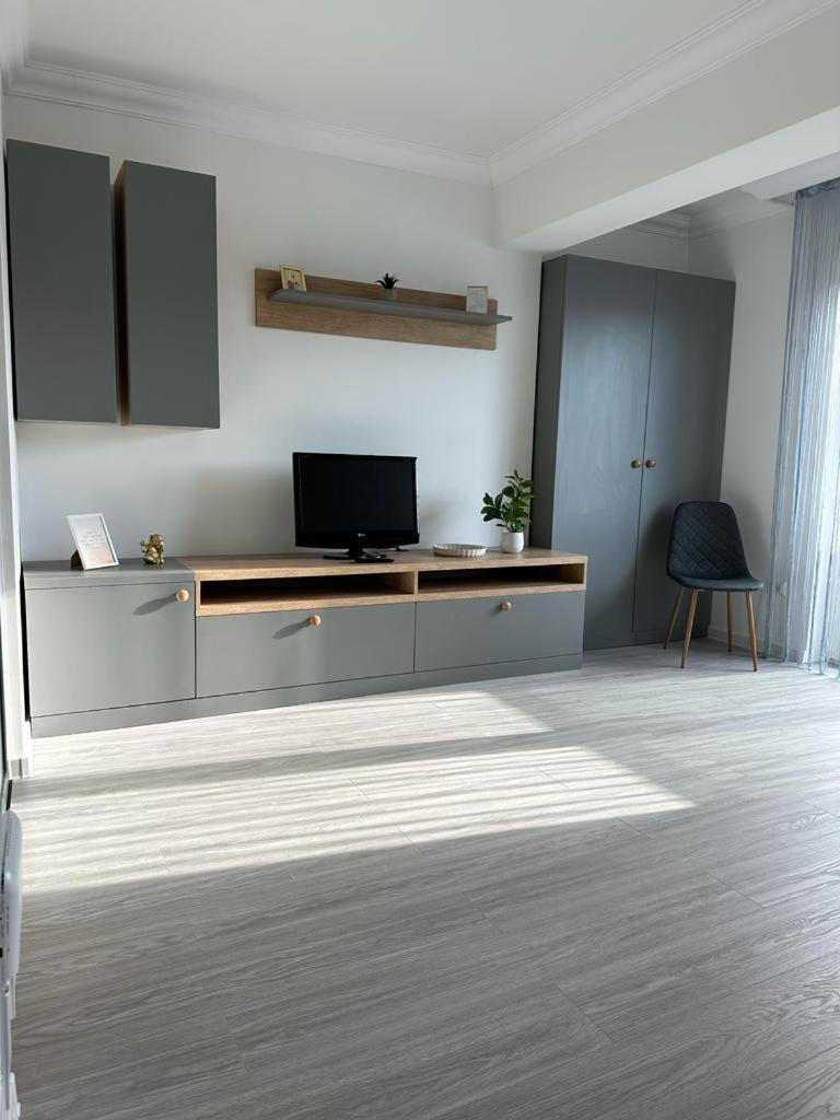 Cozy Holidays In Center Of Suceava Esplanada Εξωτερικό φωτογραφία